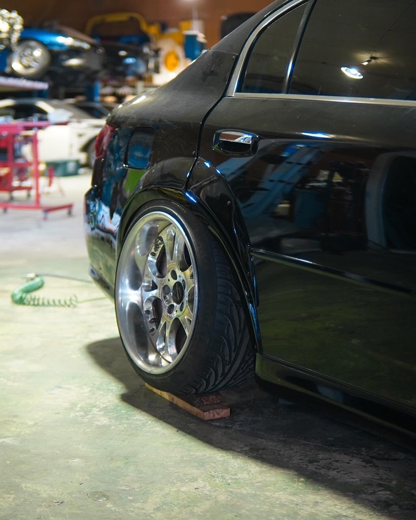SFP INFINITI G35 SEDAN G SPEC REAR OVER FENDERS 4PC +35mm